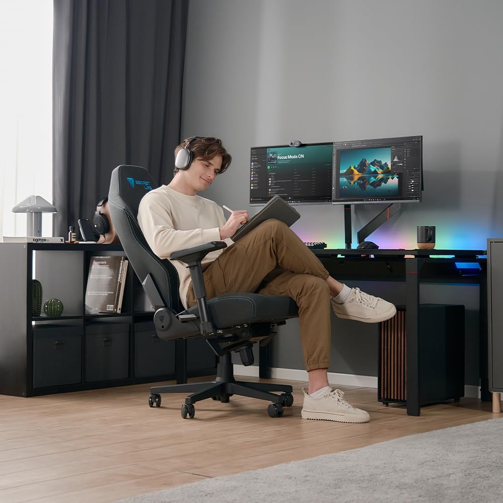 Secretlab Titan Evo Lite in BLACK3 Prime SoftWeave Gaming Chair - Reclining - Ergonomic & Heavy Duty Computer Chair with 4D Armrests & Lumbar Support - Black